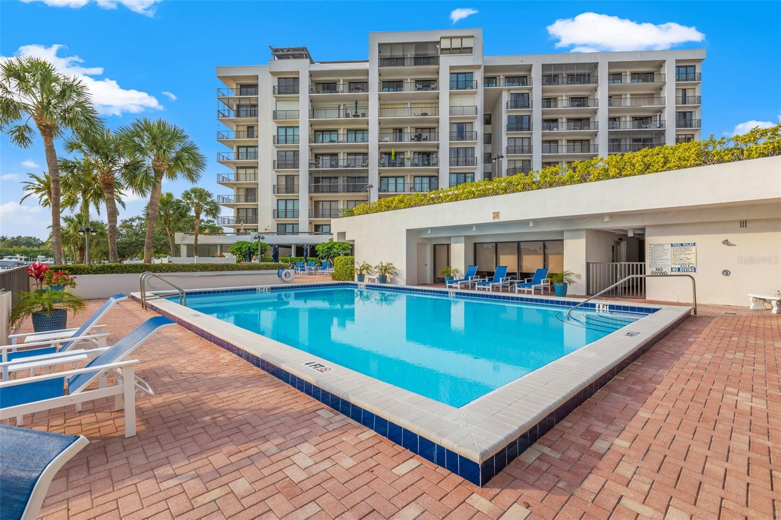 6 BELLEVIEW BLVD #101, BELLEAIR, FL, 33756