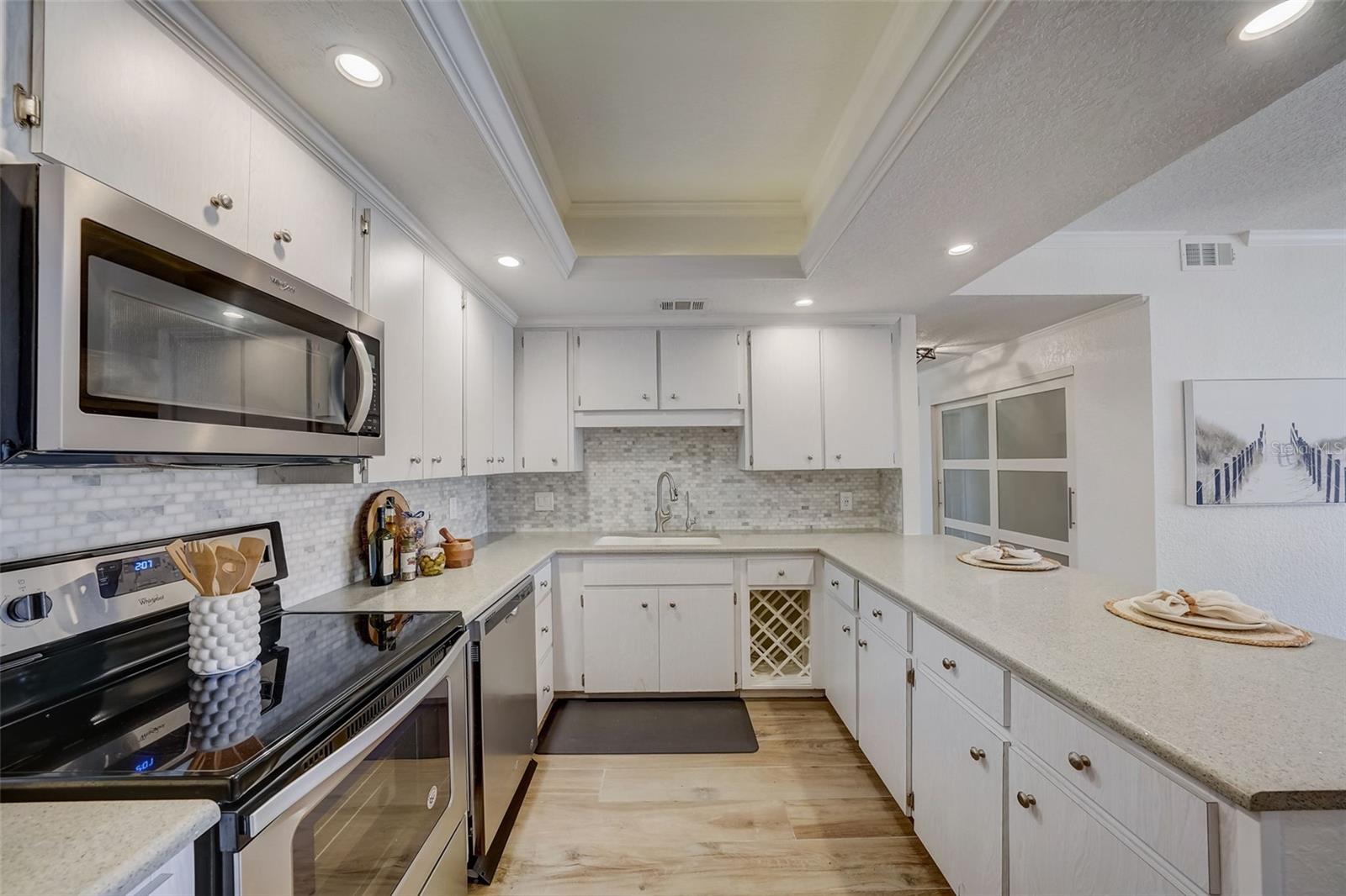 6 BELLEVIEW BLVD #101, BELLEAIR, FL, 33756