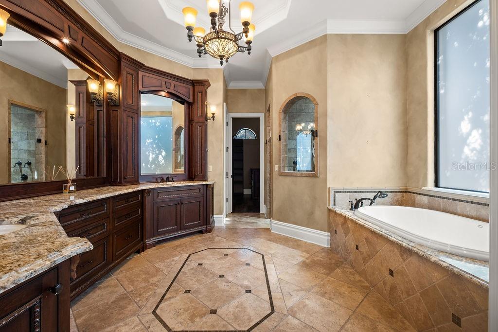 6130 GROSVENOR SHORE DR, WINDERMERE, FL, 34786