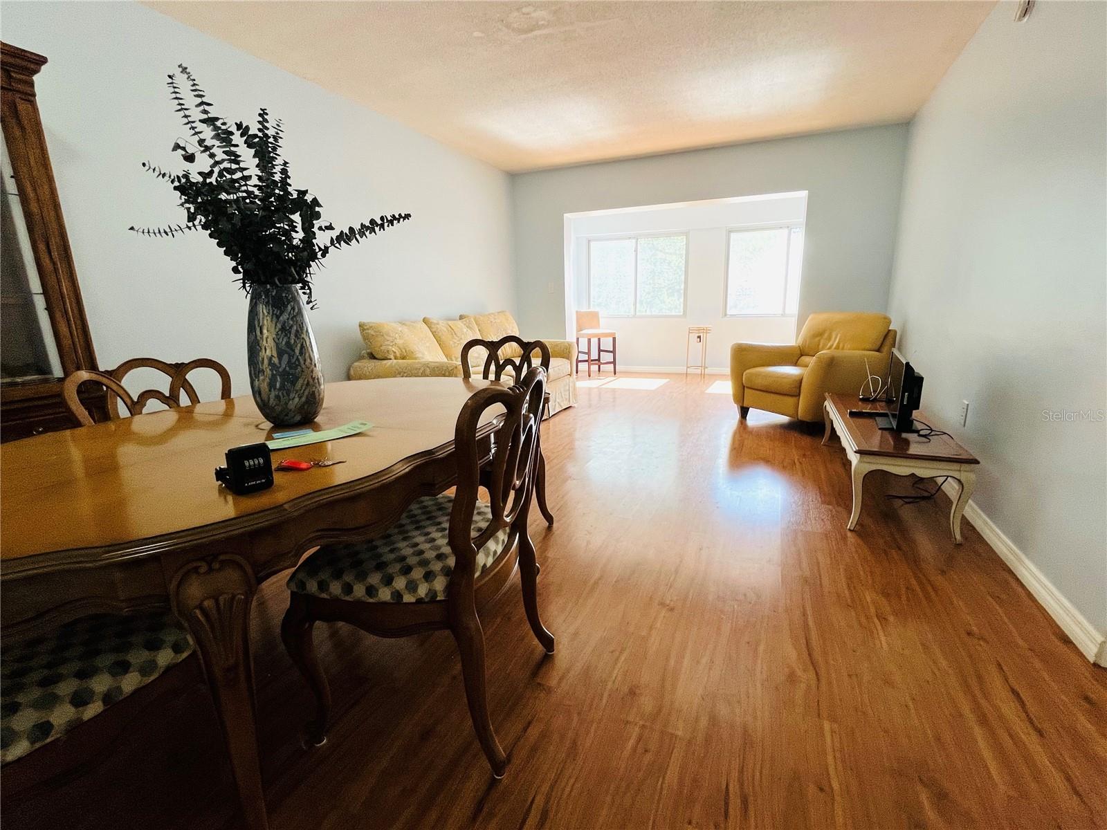 8651 10TH ST N #210, ST PETERSBURG, FL, 33702