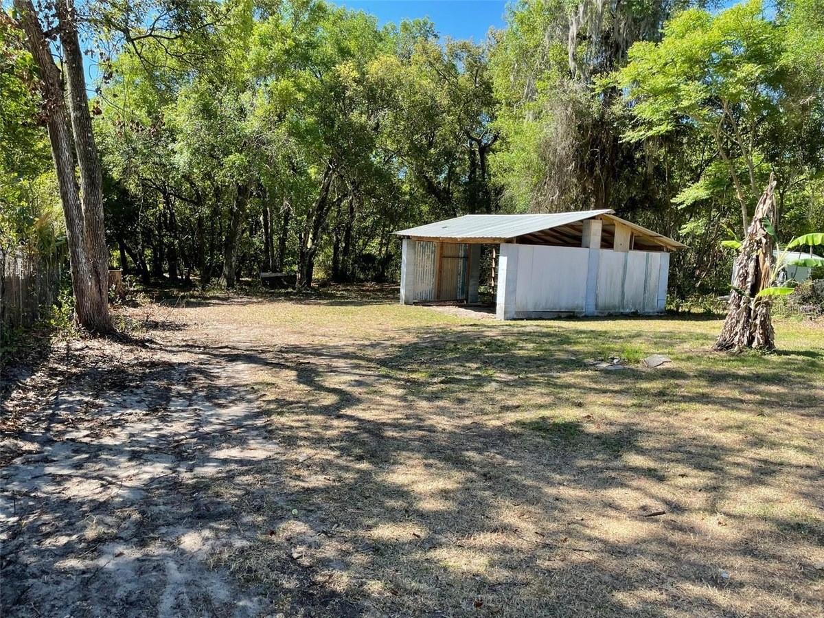 320 W GRAVES AVE, ORANGE CITY, FL, 32763