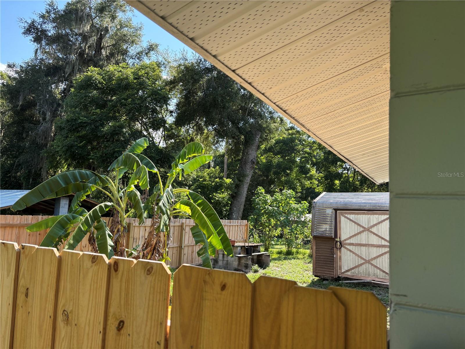 320 W GRAVES AVE, ORANGE CITY, FL, 32763