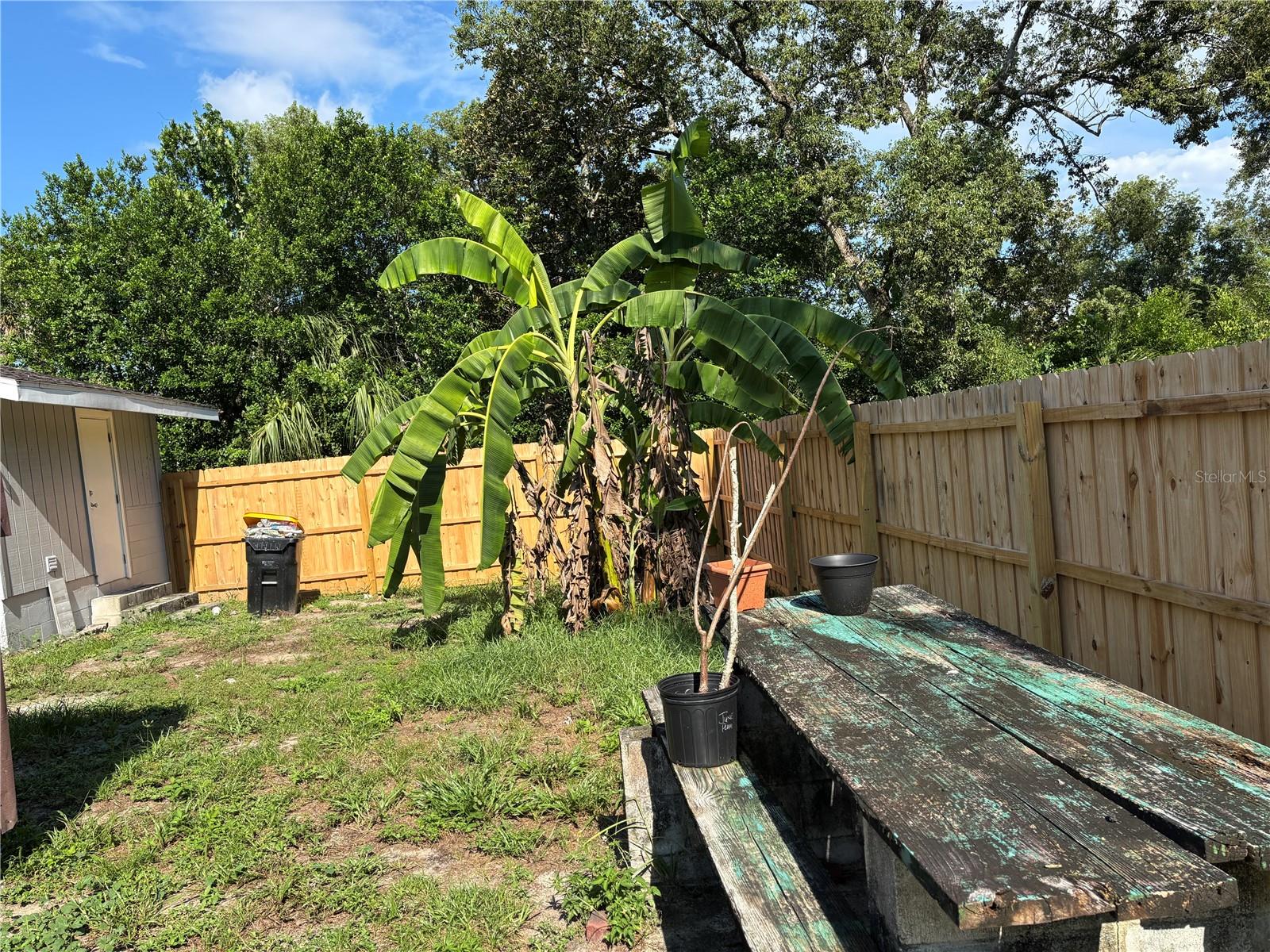 320 W GRAVES AVE, ORANGE CITY, FL, 32763