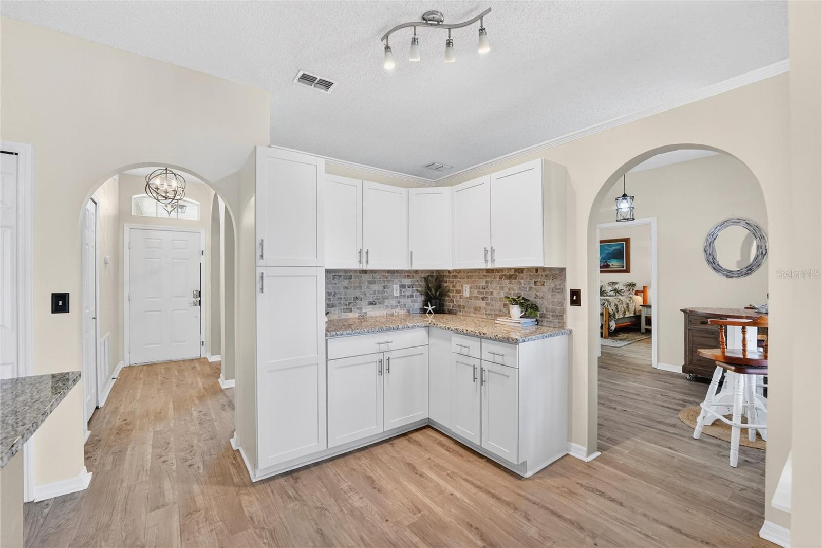 2020 THISBE AVE SE, PALM BAY, FL, 32909