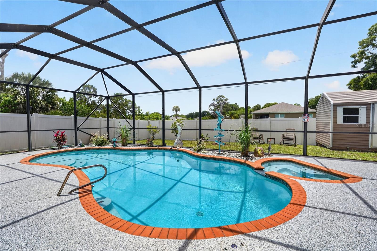 2020 THISBE AVE SE, PALM BAY, FL, 32909