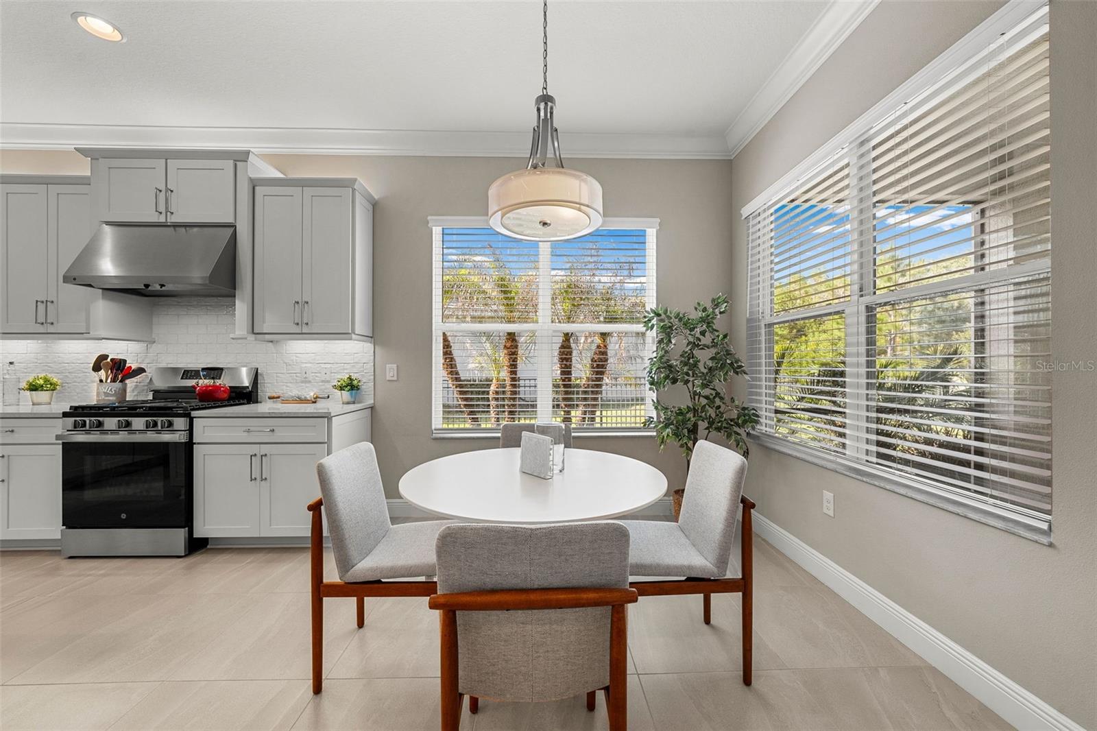 31321 CHESAPEAKE BAY DR, WESLEY CHAPEL, FL, 33543