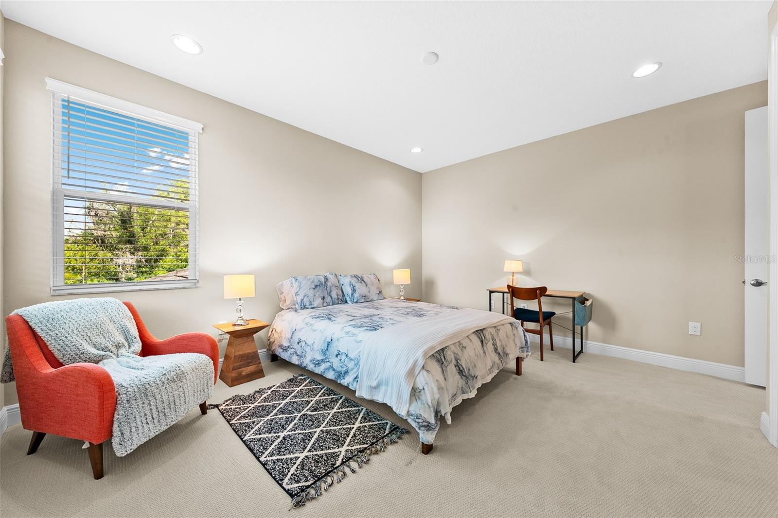 31321 CHESAPEAKE BAY DR, WESLEY CHAPEL, FL, 33543