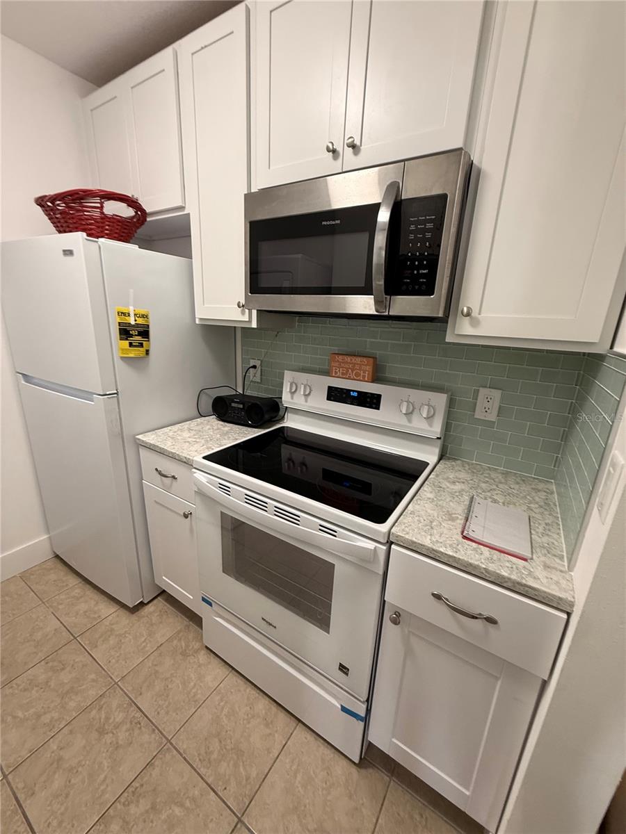 159 MEDALLION BLVD #A, MADEIRA BEACH, FL, 33708