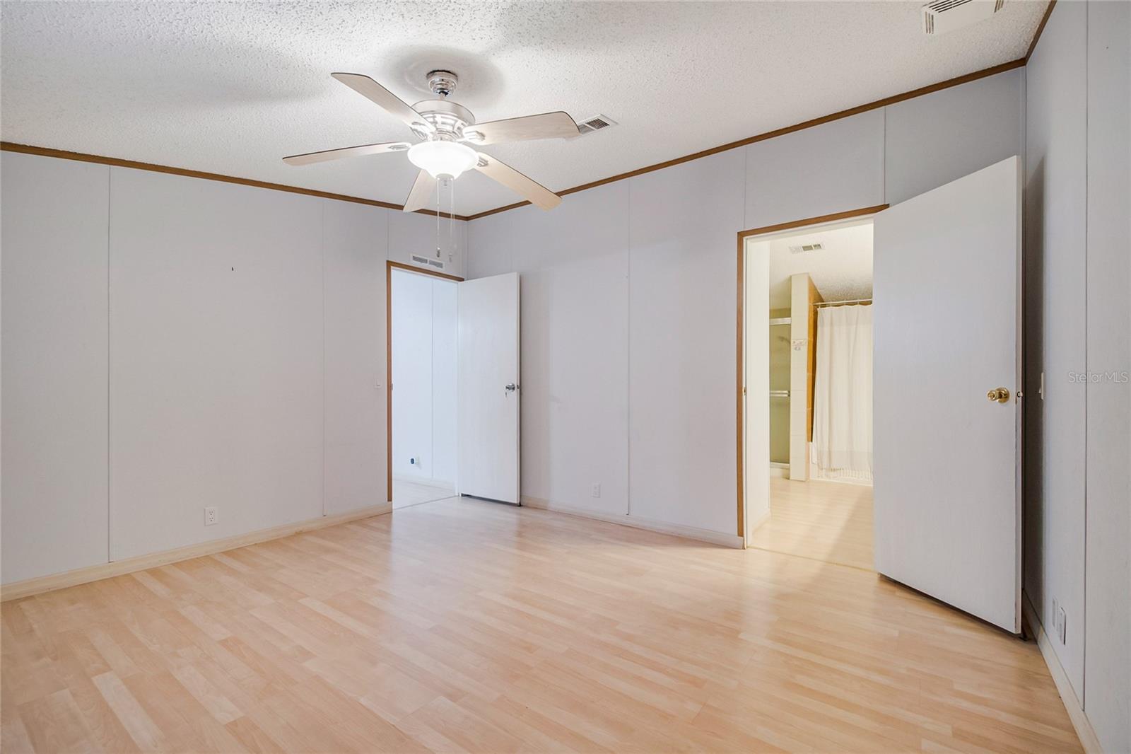 18240 LYNBROOK RD, ORLANDO, FL, 32820