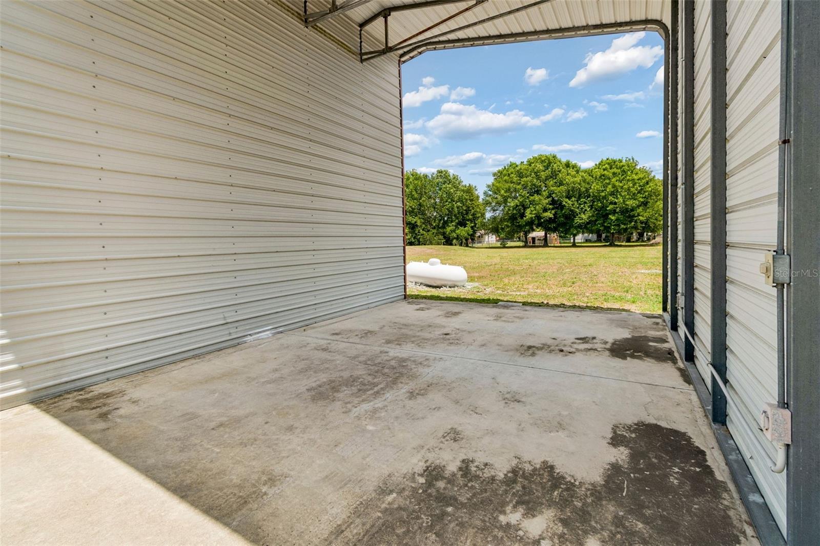 3724 TACK DR, WESLEY CHAPEL, FL, 33543