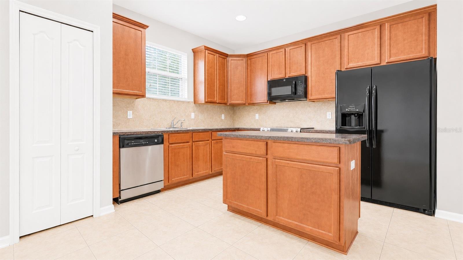 11920 PALM BAY CT, NEW PORT RICHEY, FL, 34654