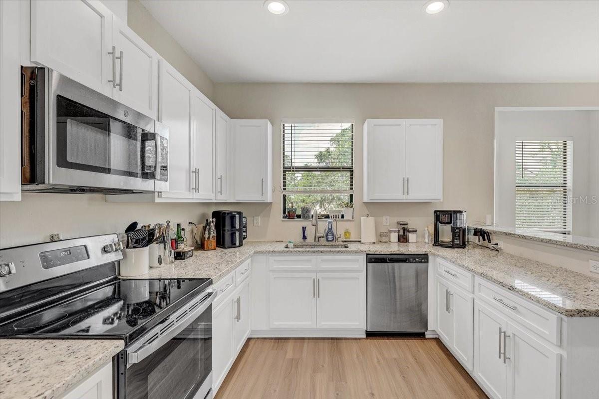 7314 MADRID RD, WEEKI WACHEE, FL, 34613