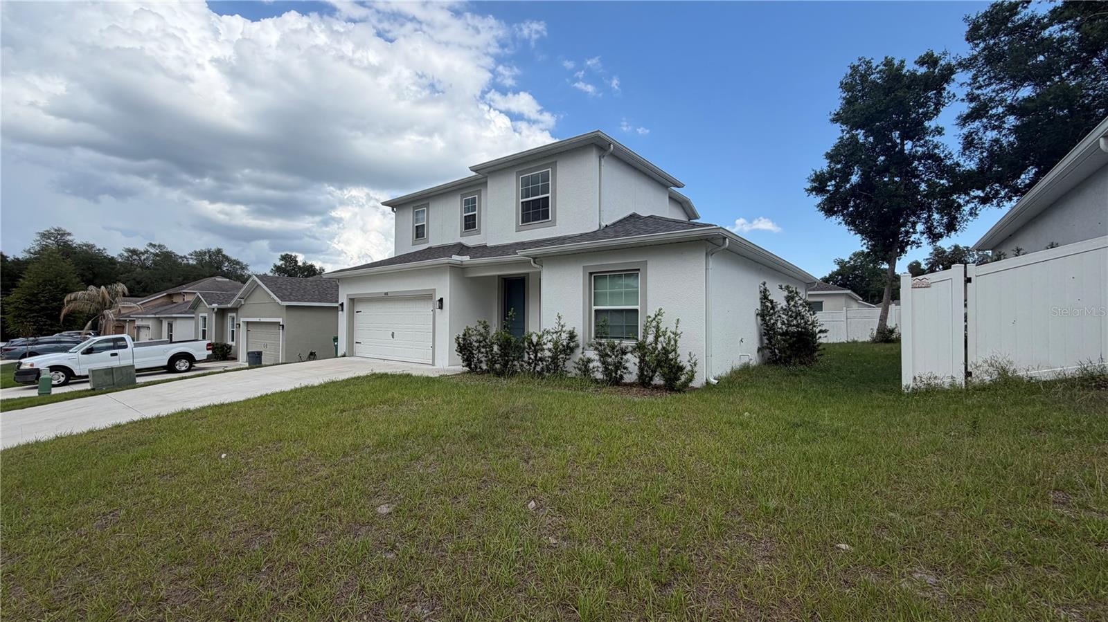 408 CIERRA OAKS CIR, LADY LAKE, FL, 32159