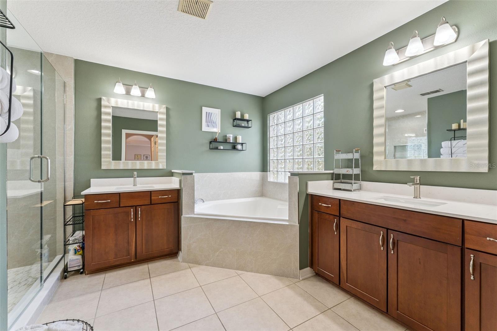 638 ENGLISH LAKE DR, WINTER GARDEN, FL, 34787