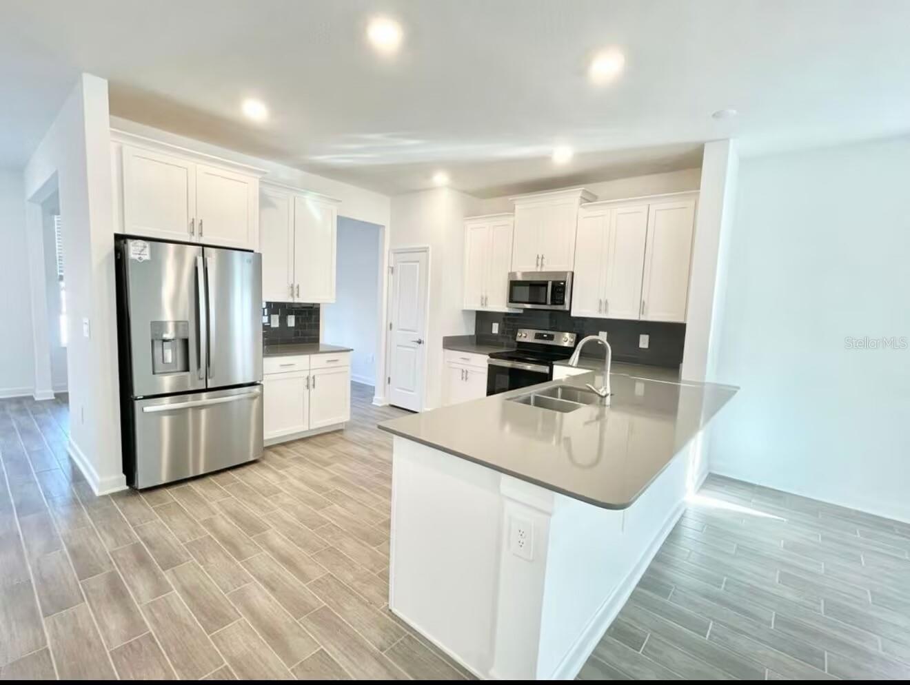 11478 LISTENING DR, ORLANDO, FL, 32832