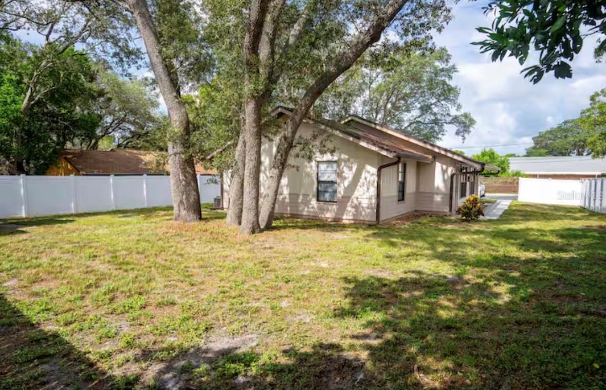 1812 POINSETTIA AVE, TARPON SPRINGS, FL, 34689