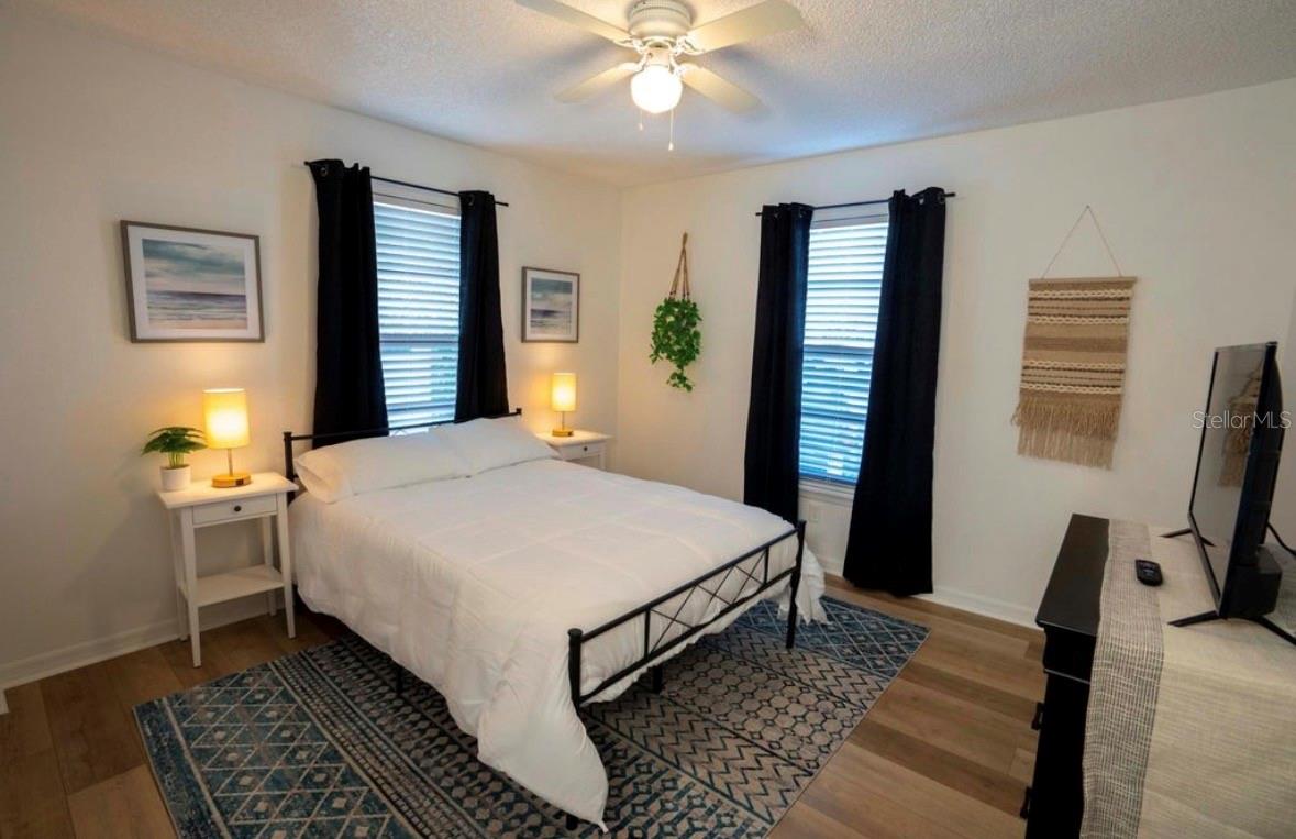 1812 POINSETTIA AVE, TARPON SPRINGS, FL, 34689