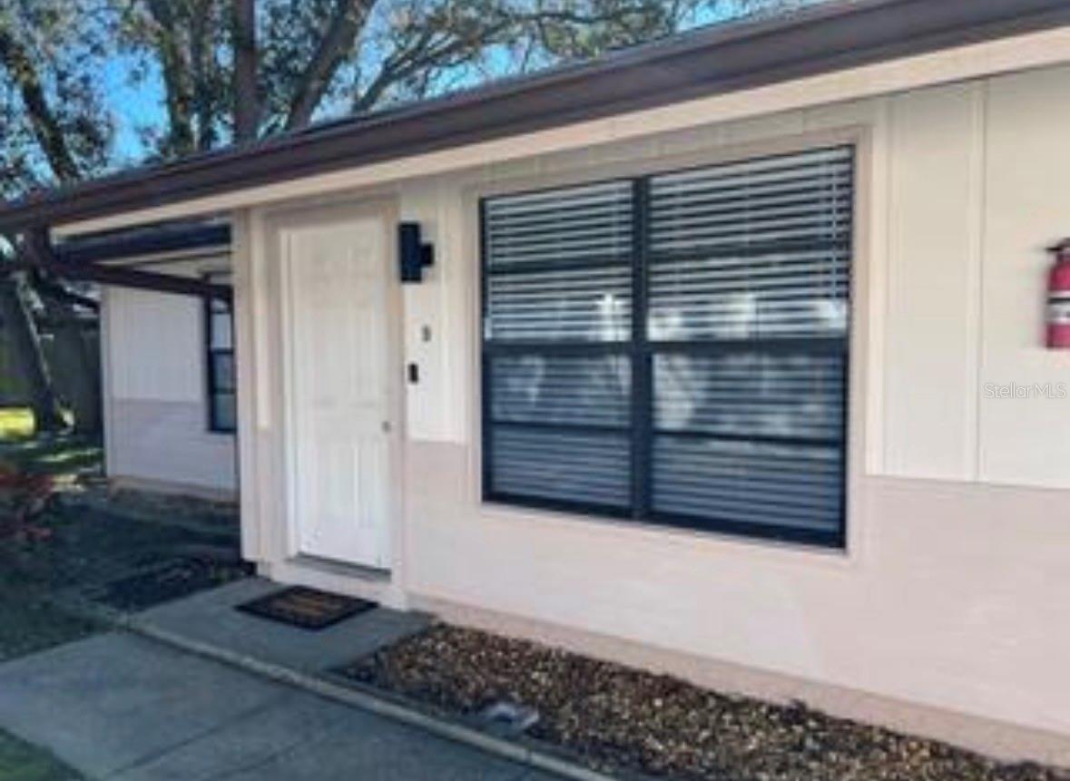 1812 POINSETTIA AVE, TARPON SPRINGS, FL, 34689