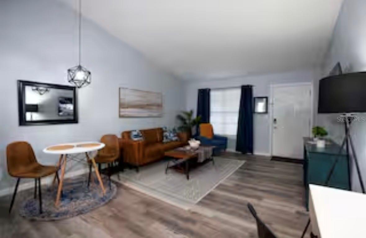 1812 POINSETTIA AVE, TARPON SPRINGS, FL, 34689