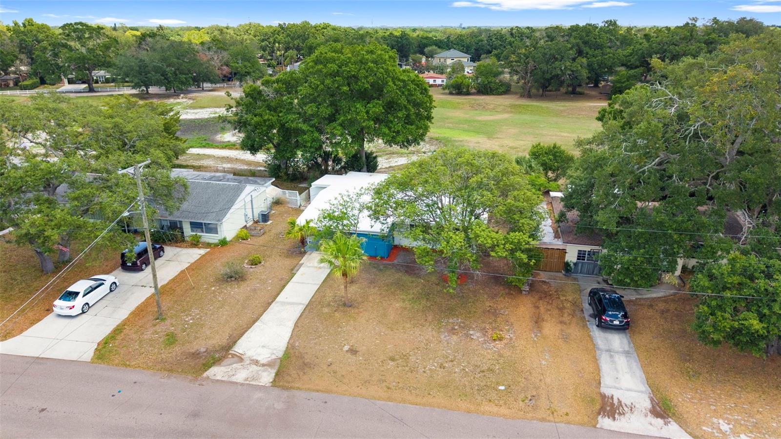 10221 N FLEETWOOD DR, TAMPA, FL, 33612