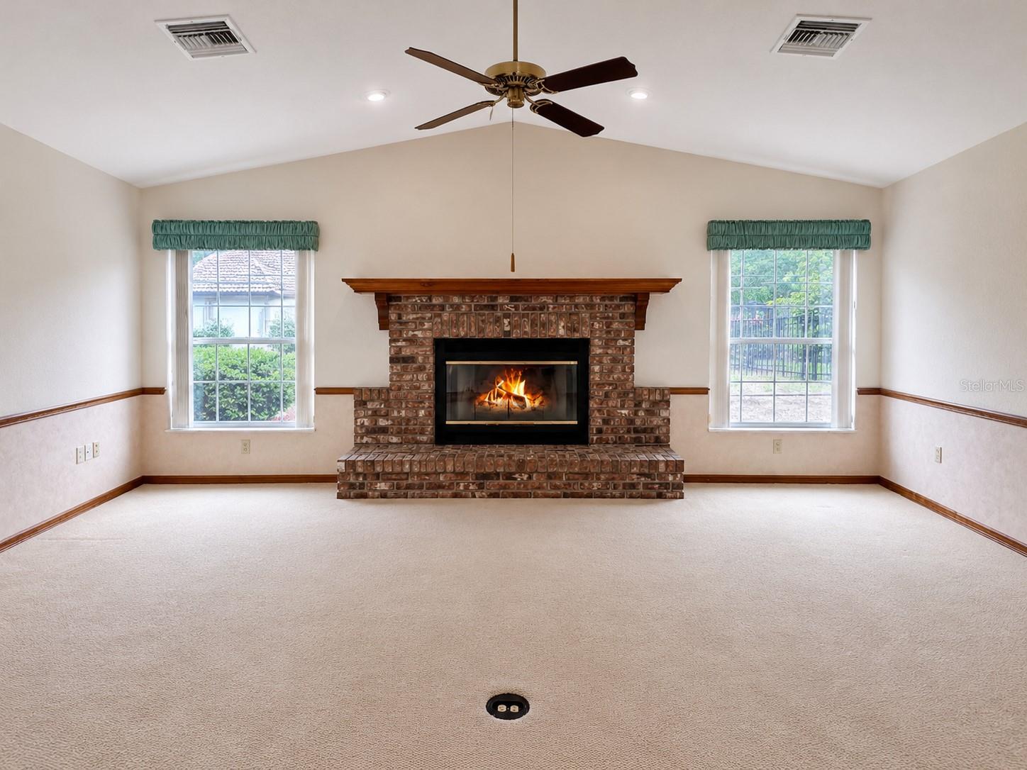 8262 DELAWARE DR, WEEKI WACHEE, FL, 34607