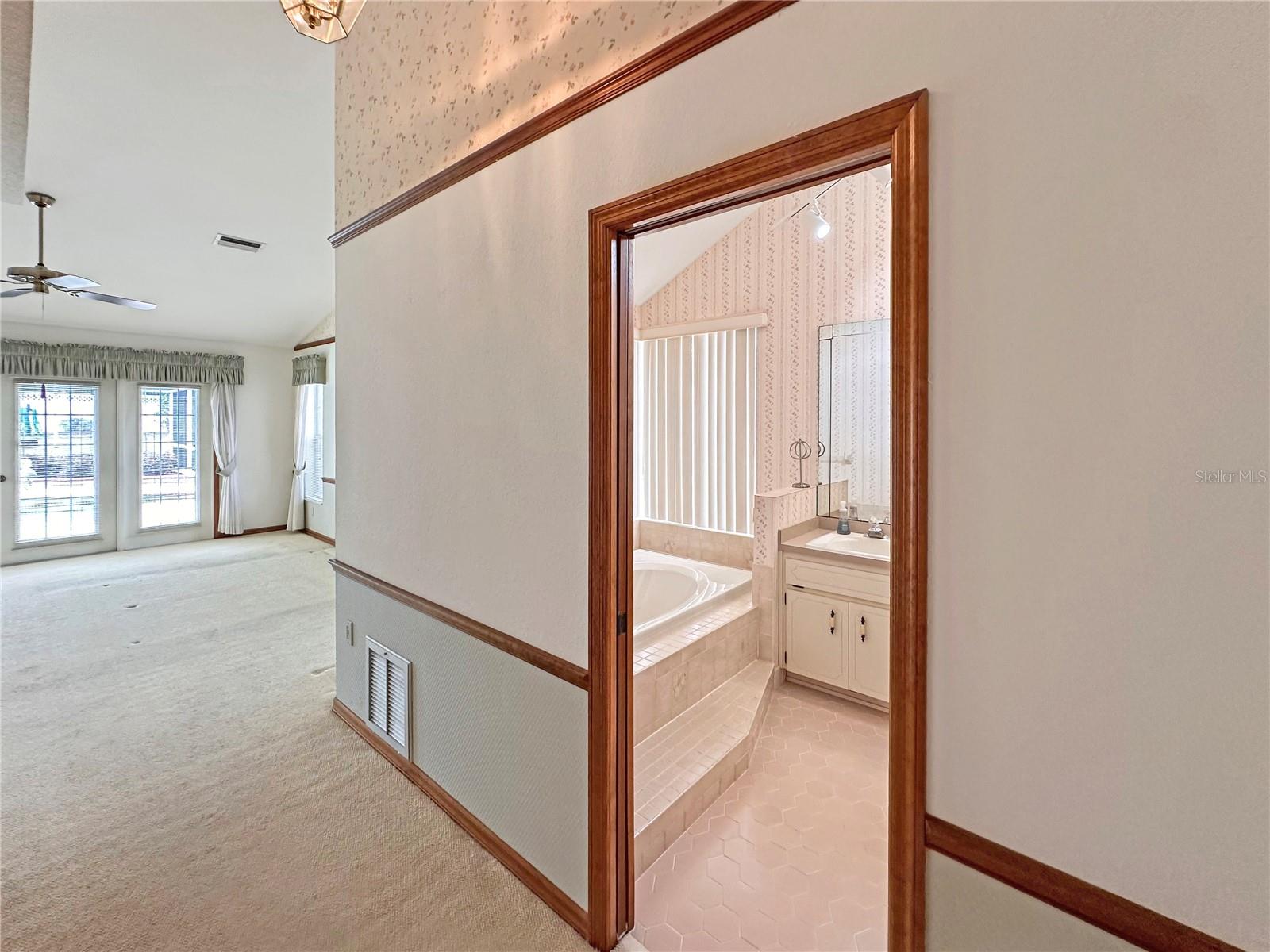8262 DELAWARE DR, WEEKI WACHEE, FL, 34607