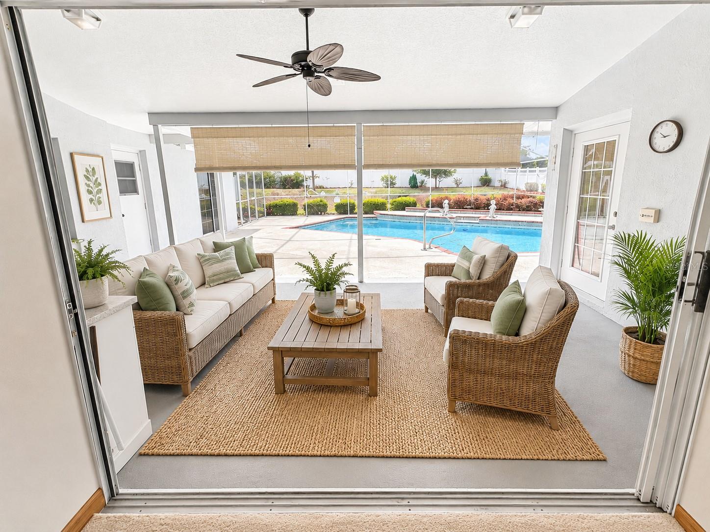 8262 DELAWARE DR, WEEKI WACHEE, FL, 34607
