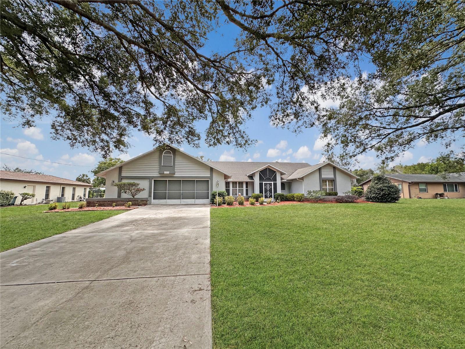 8262 DELAWARE DR, WEEKI WACHEE, FL, 34607