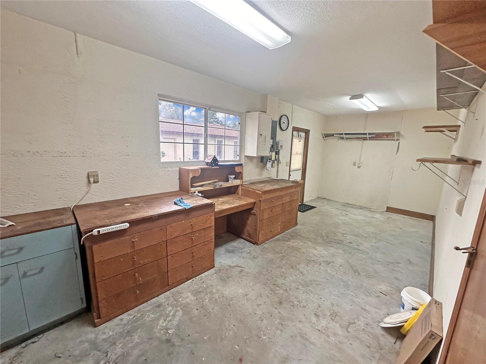 8262 DELAWARE DR, WEEKI WACHEE, FL, 34607