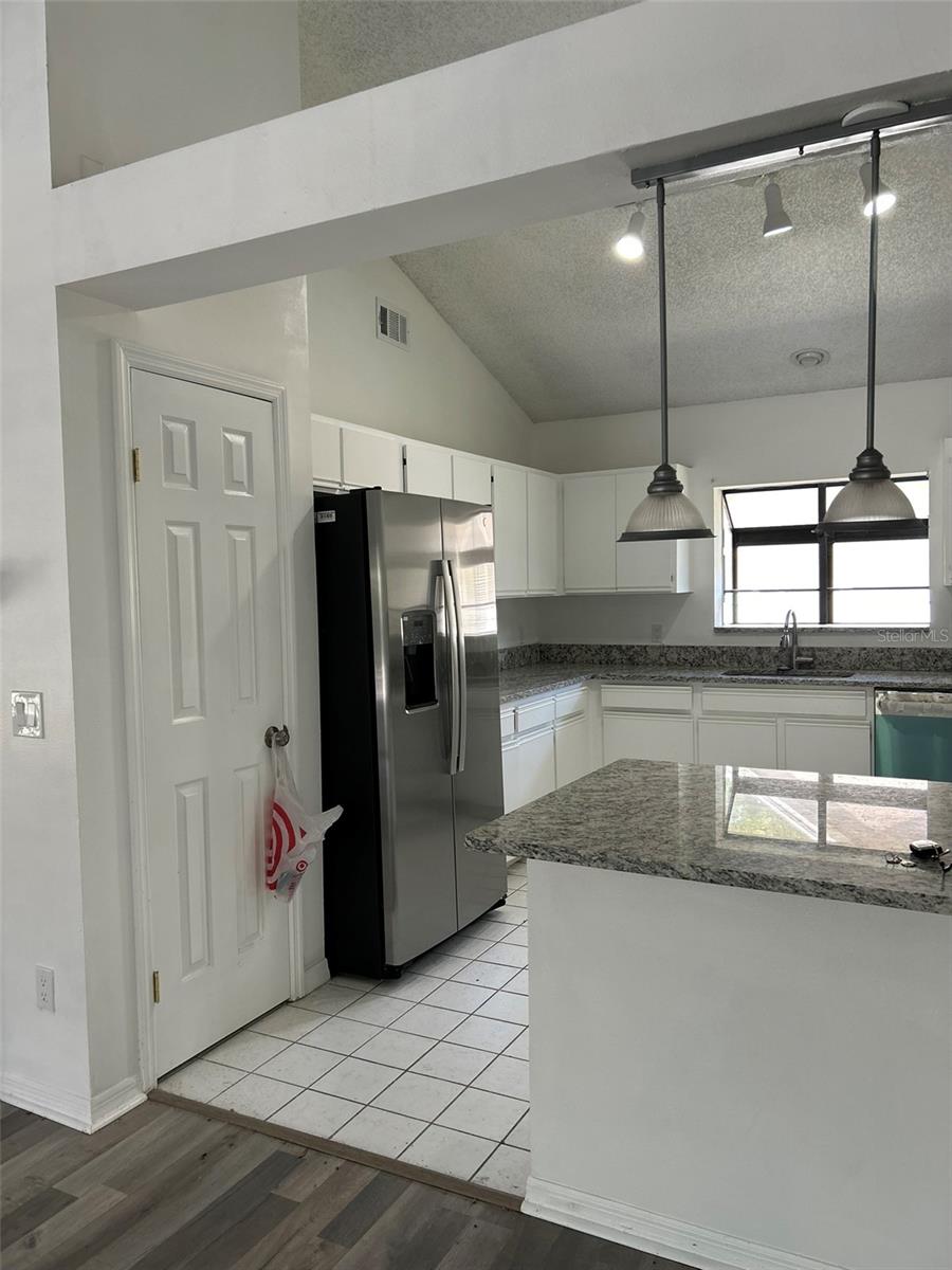 5106 STONEHURST RD, TAMPA, FL, 33647