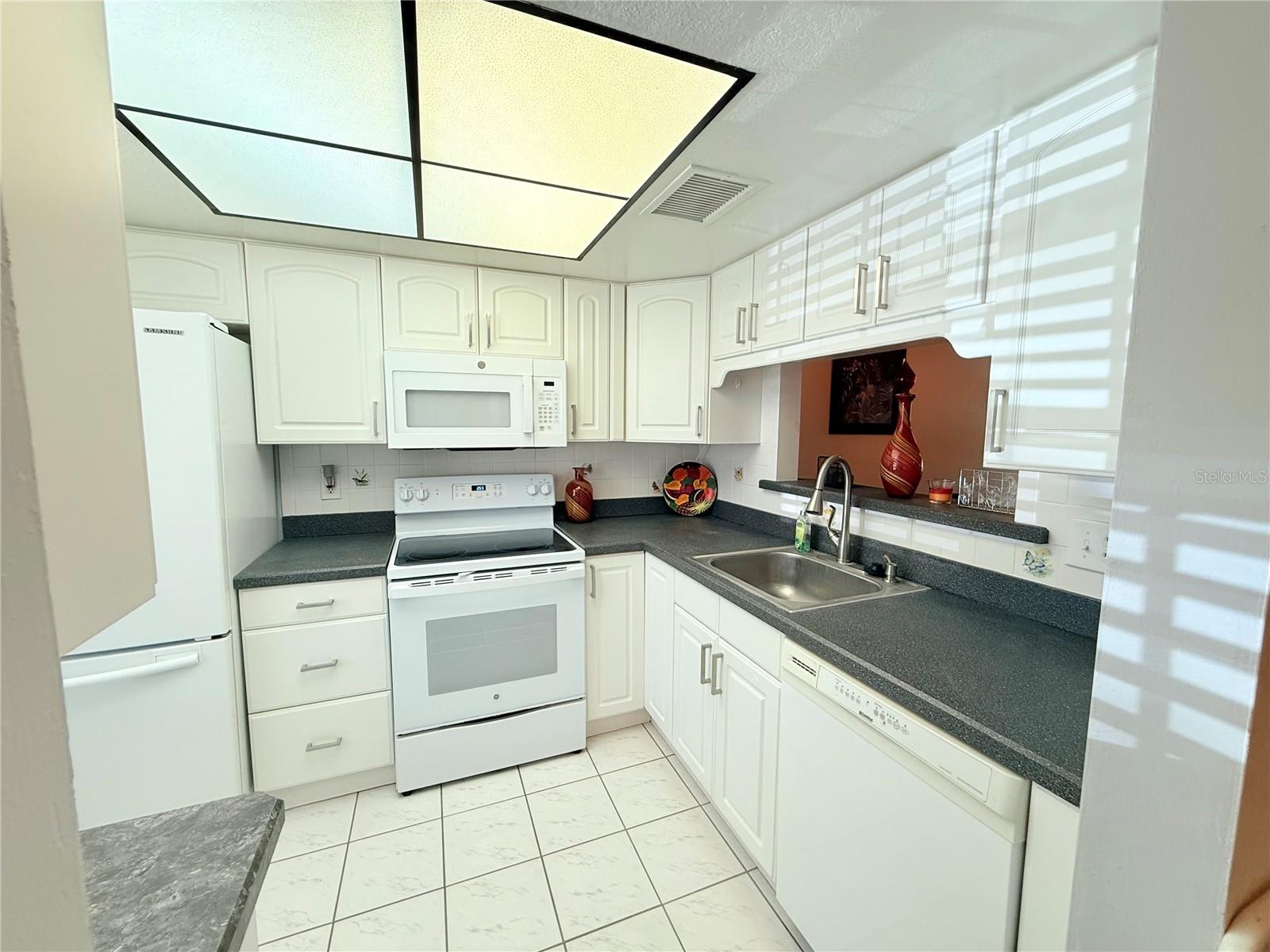 2465 NORTHSIDE DR #604, CLEARWATER, FL, 33761