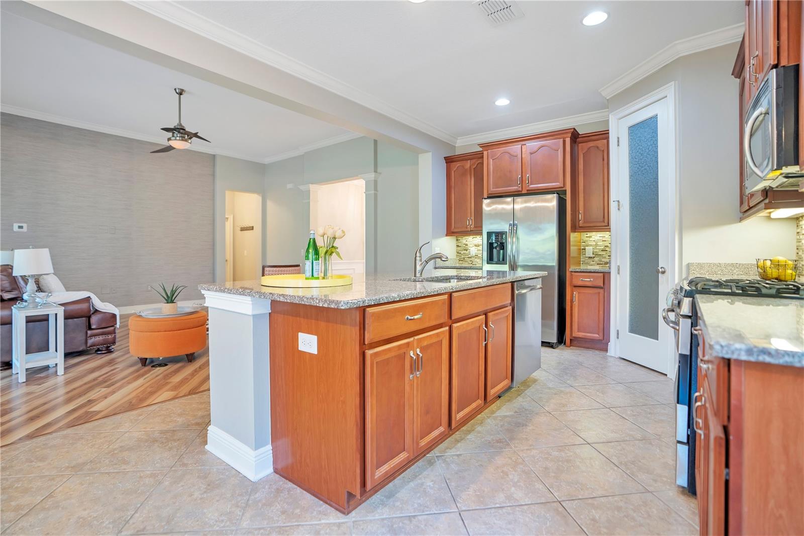 4684 SOUTHERN VALLEY LOOP, BROOKSVILLE, FL, 34601