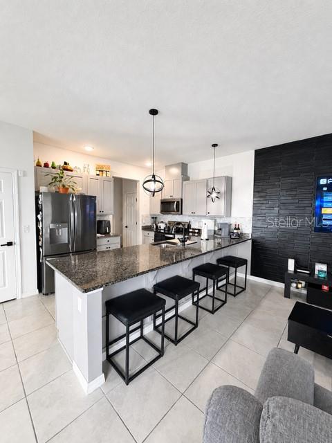1880 CROSS PRAIRIE PKWY, KISSIMMEE, FL, 34744
