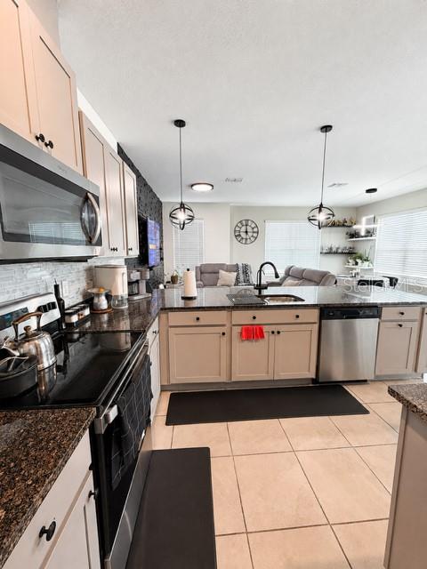 1880 CROSS PRAIRIE PKWY, KISSIMMEE, FL, 34744
