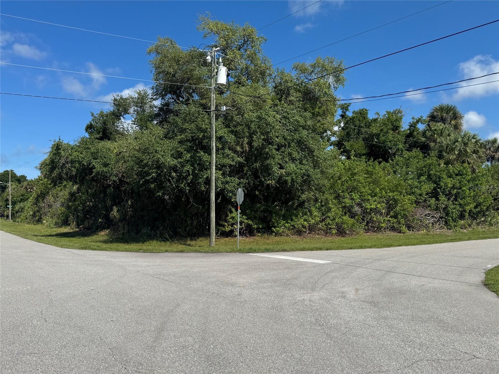 112 BYRON CT, ROTONDA WEST, FL, 33947