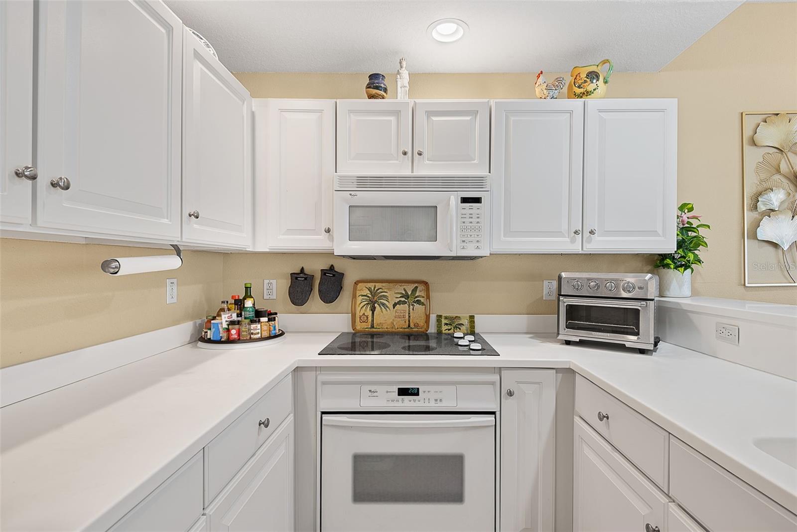 100 PALM HARBOR PKWY #10, PALM COAST, FL, 32137