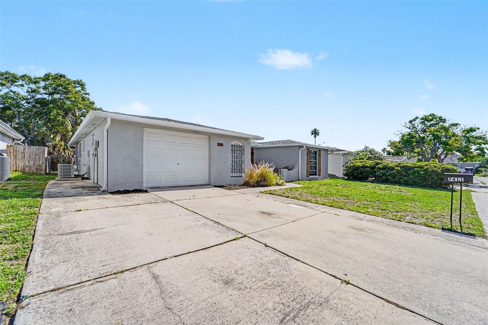 7411 WESTCOTT DR, PORT RICHEY, FL, 34668