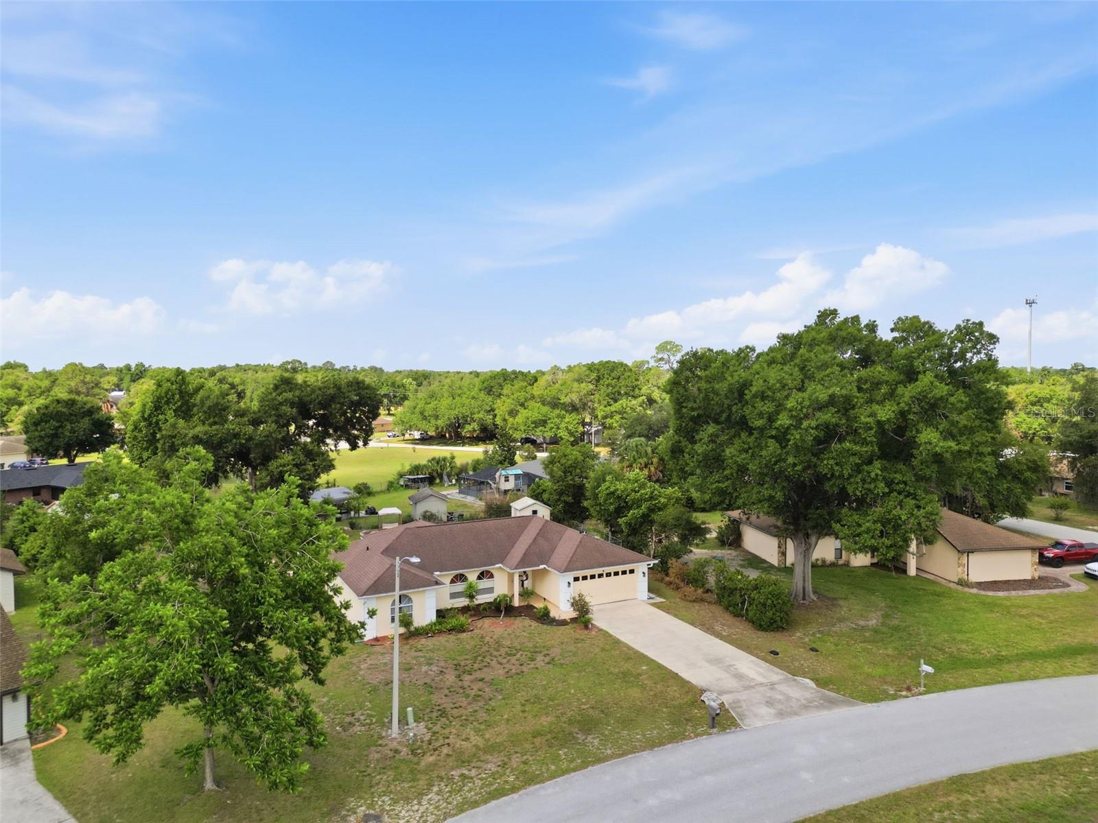 1011 WINIFRED WAY, LAKELAND, FL, 33809