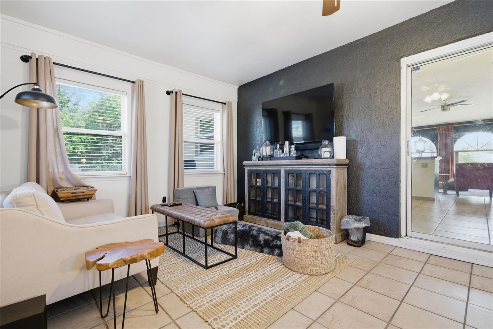 1011 WINIFRED WAY, LAKELAND, FL, 33809