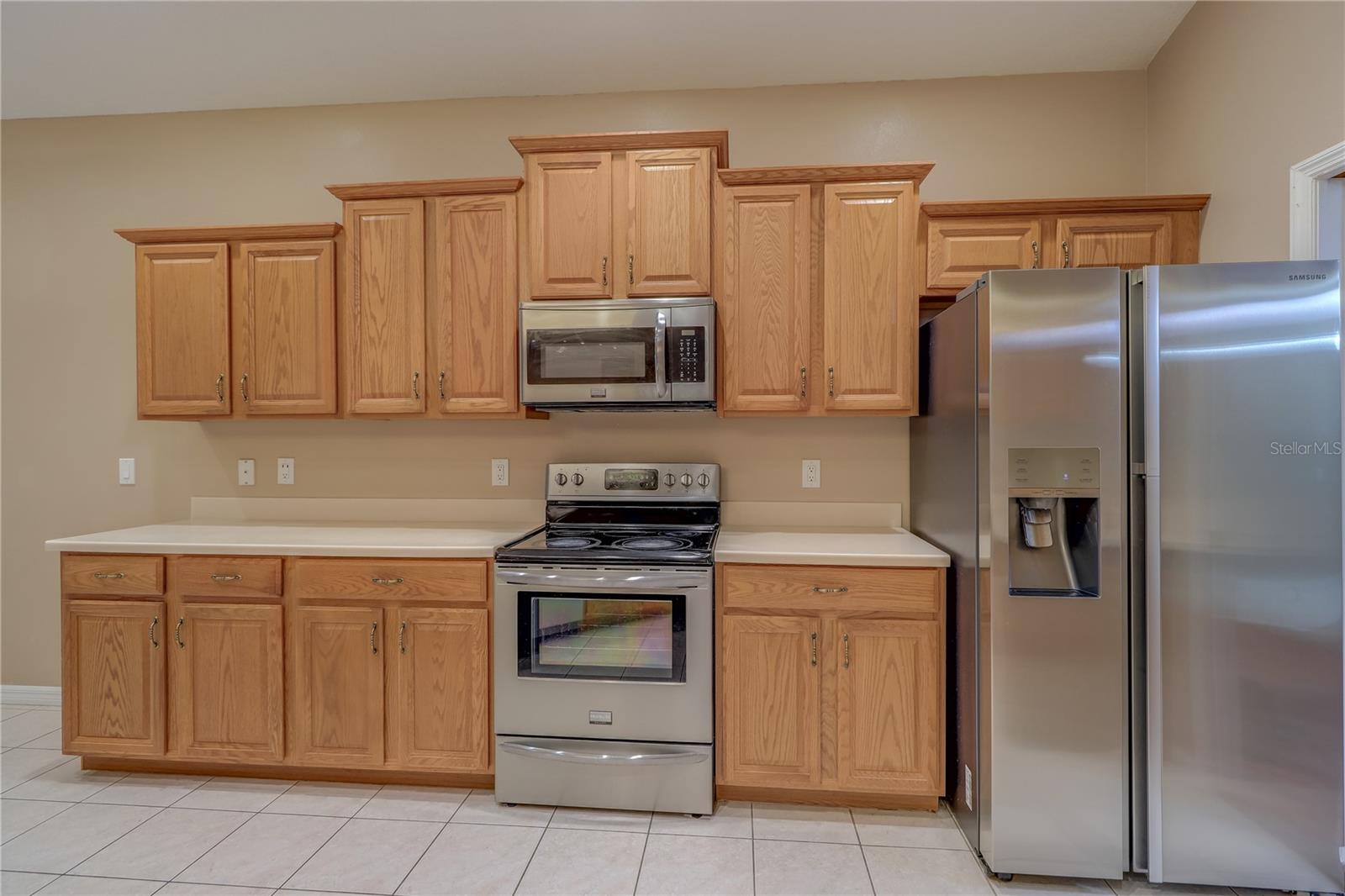10215 EVERGREEN HILL DR, TAMPA, FL, 33647