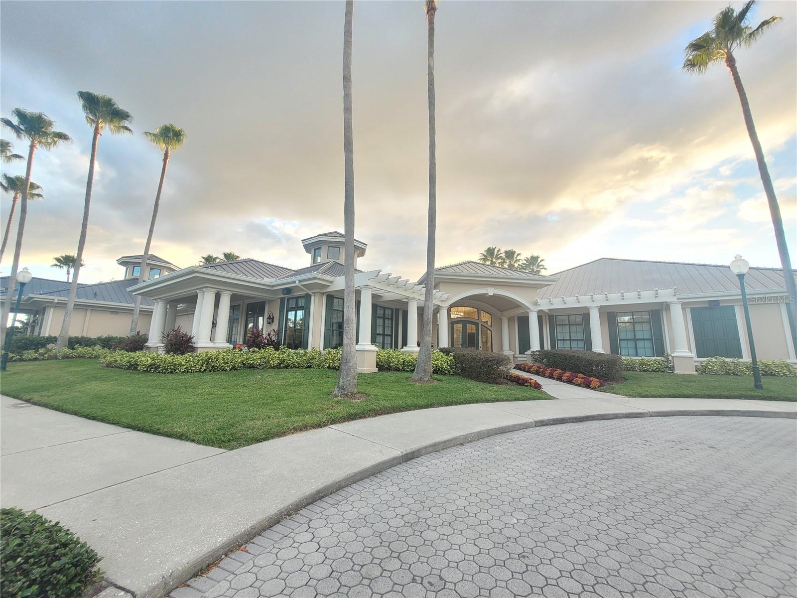 10215 EVERGREEN HILL DR, TAMPA, FL, 33647