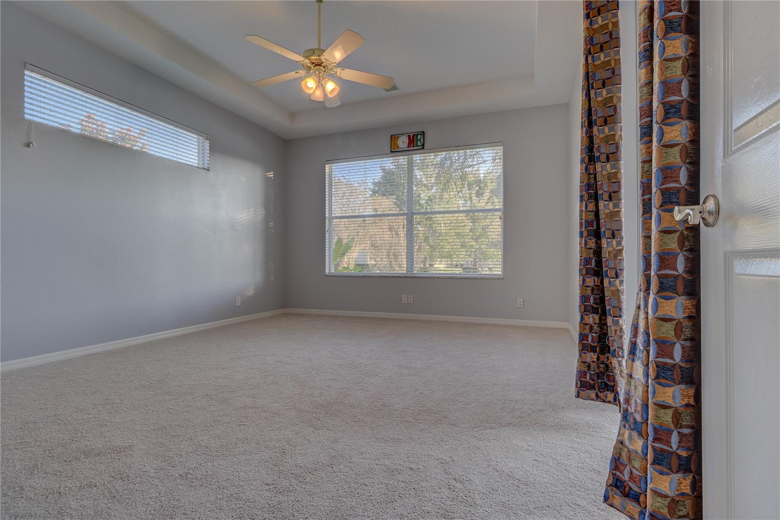 10215 EVERGREEN HILL DR, TAMPA, FL, 33647