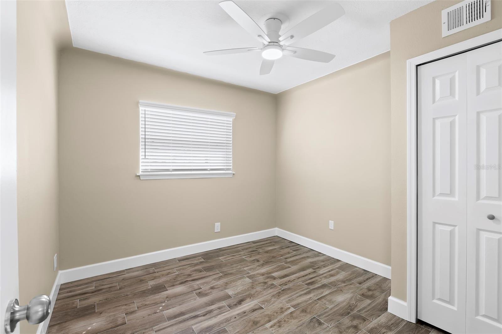 708 SUNSET CV, MADEIRA BEACH, FL, 33708