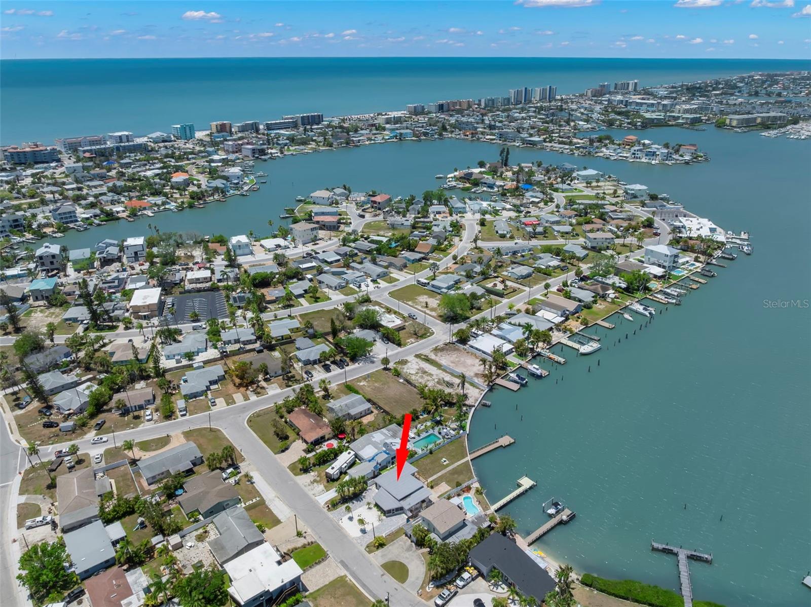 708 SUNSET CV, MADEIRA BEACH, FL, 33708