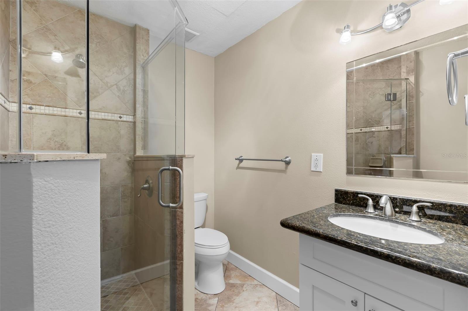 708 SUNSET CV, MADEIRA BEACH, FL, 33708