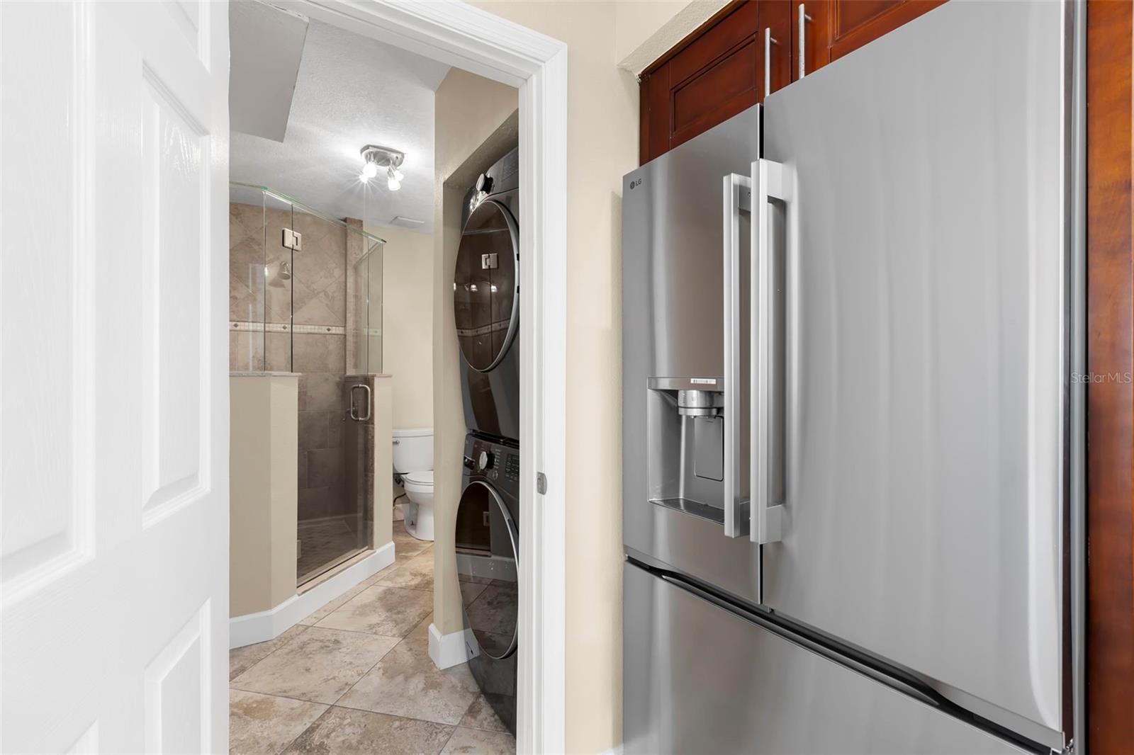 708 SUNSET CV, MADEIRA BEACH, FL, 33708