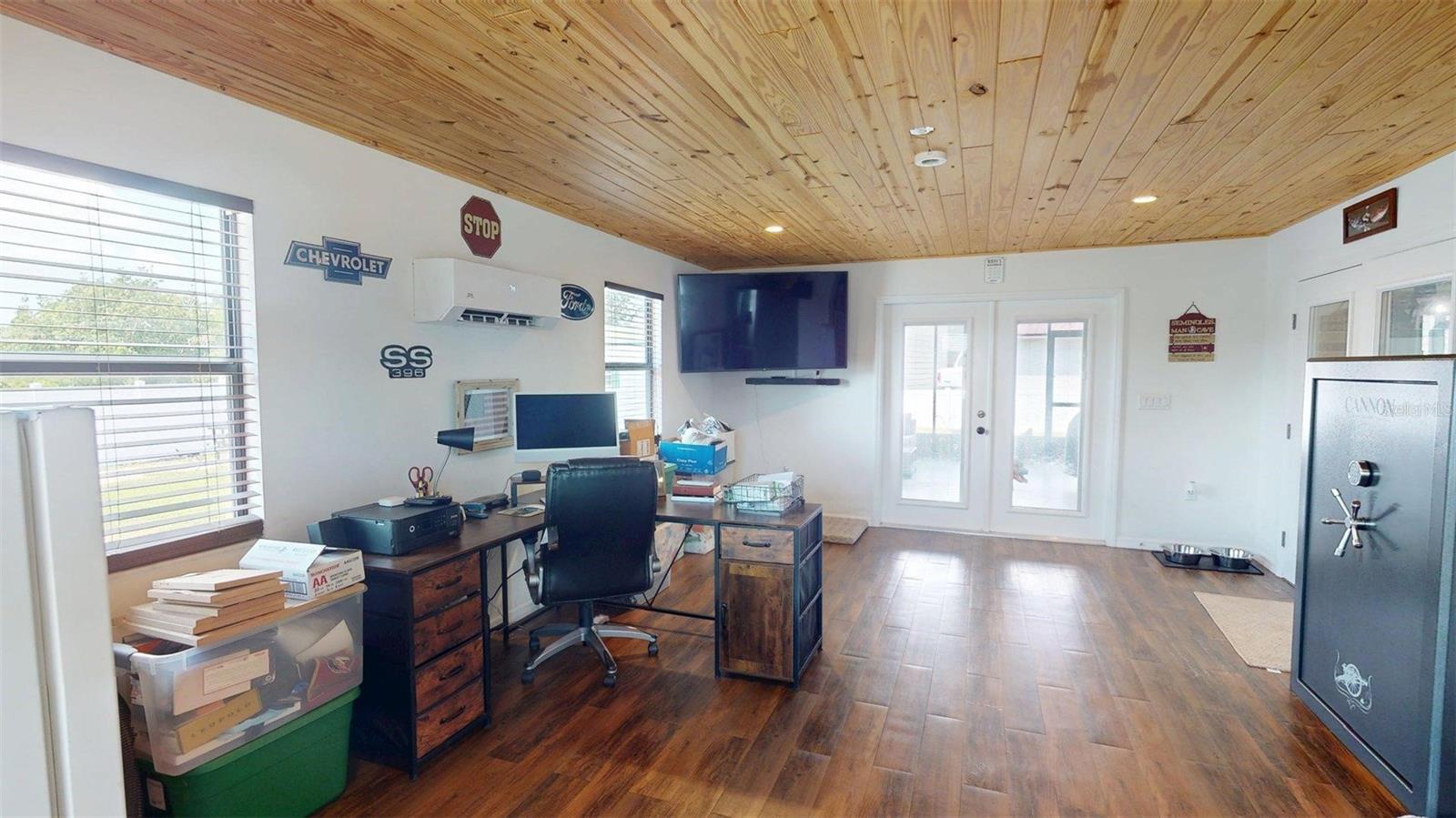 4926 PRESTON WAY, SARASOTA, FL, 34232