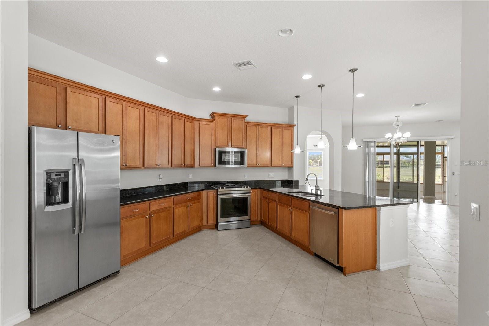 124 BALMY COAST RD, GROVELAND, FL, 34736