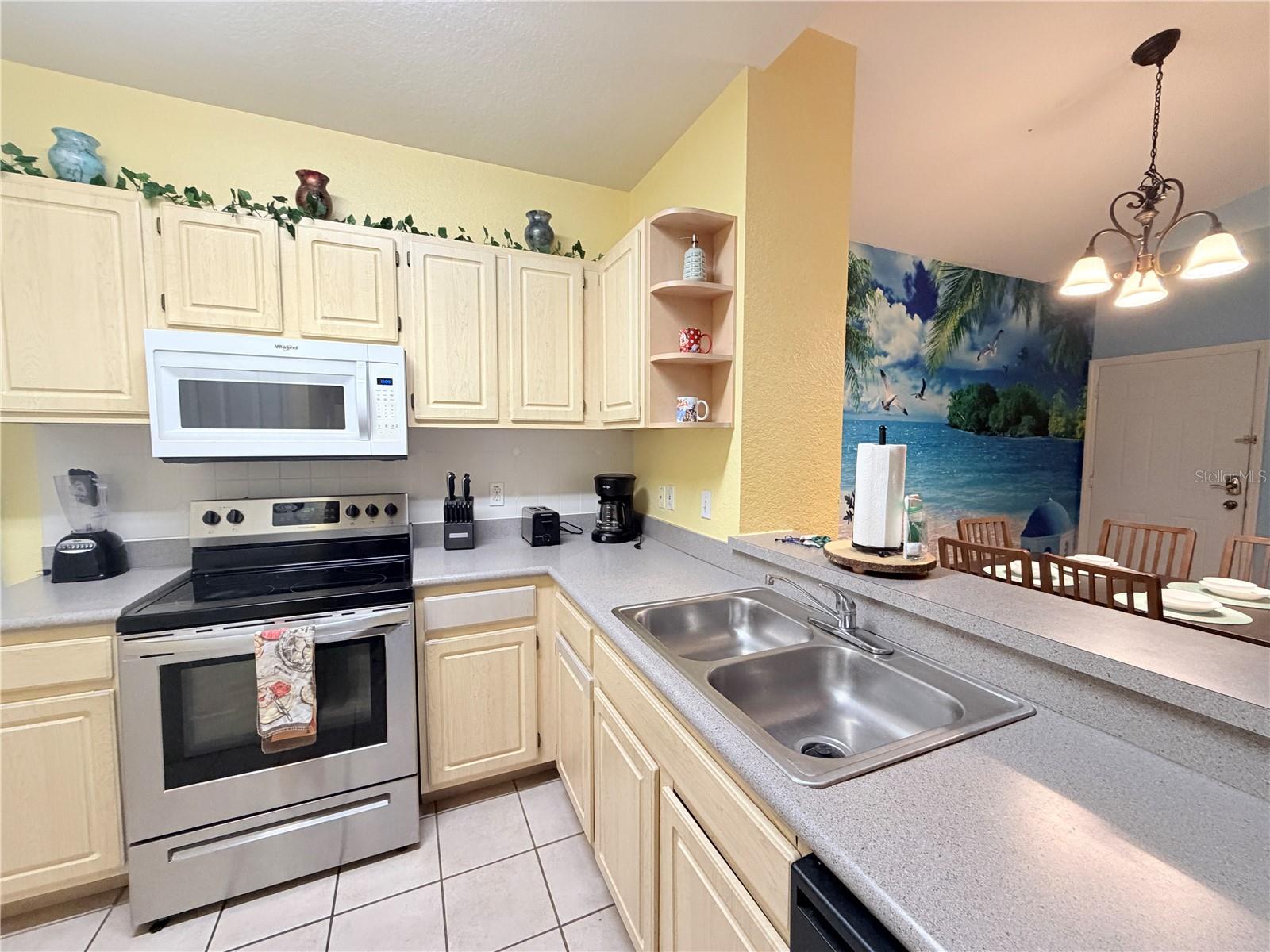 8815 DUNES CT #305, KISSIMMEE, FL, 34747