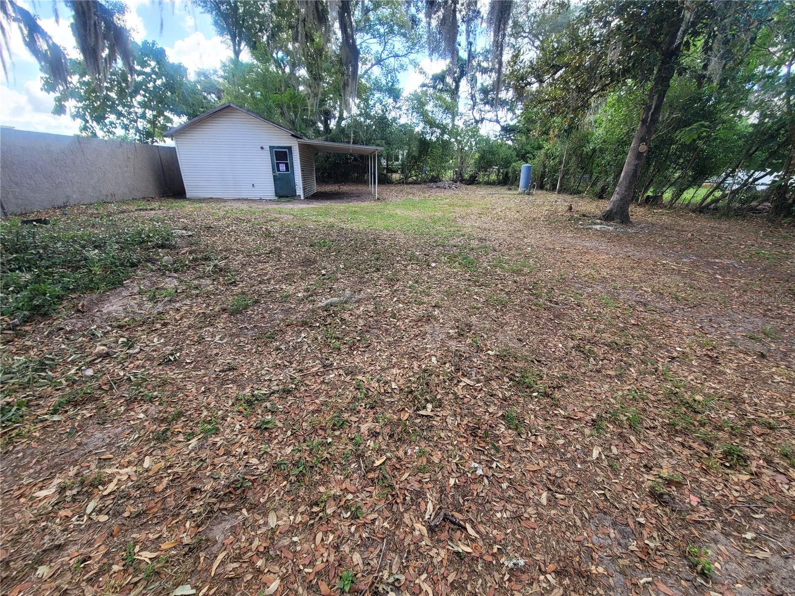 2831 N VALRICO RD, SEFFNER, FL, 33584